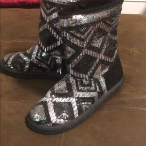 Light weight girls Justice boots